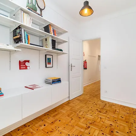 Whome Bright Modern In The Heart Of Alvalade Lisbon
