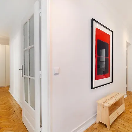Whome Bright Modern In The Heart Of Alvalade Lejlighed Lisboa