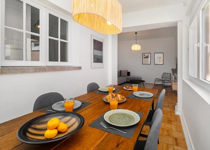 Whome Bright Modern In The Heart Of Alvalade 리스본