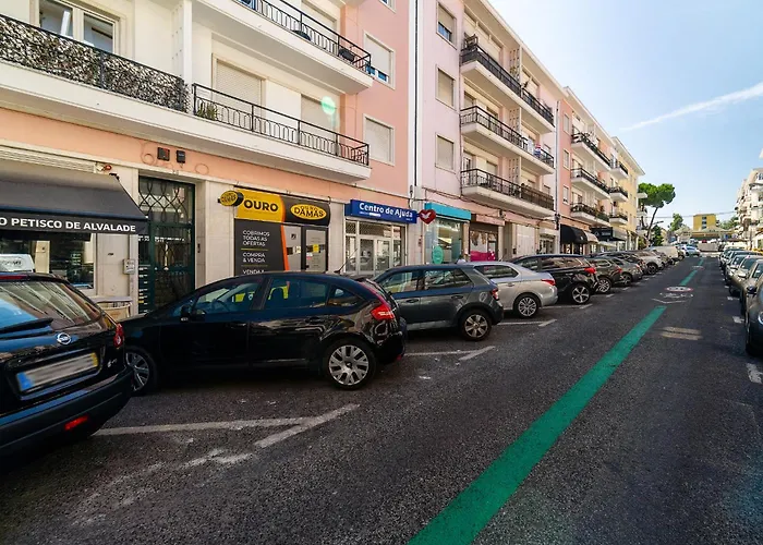 Whome Bright Modern In The Heart Of Alvalade דירה *