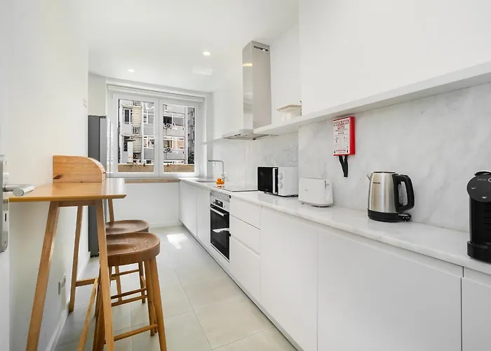 Whome Bright Modern In The Heart Of Alvalade Apartamento *
