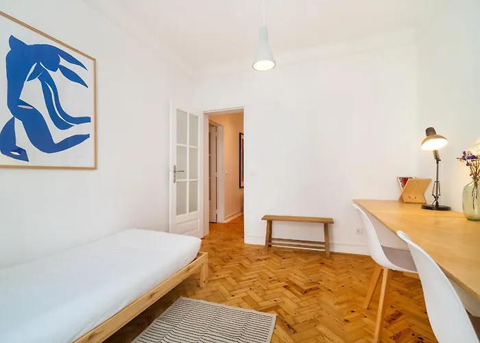Whome Bright Modern In The Heart Of Alvalade *